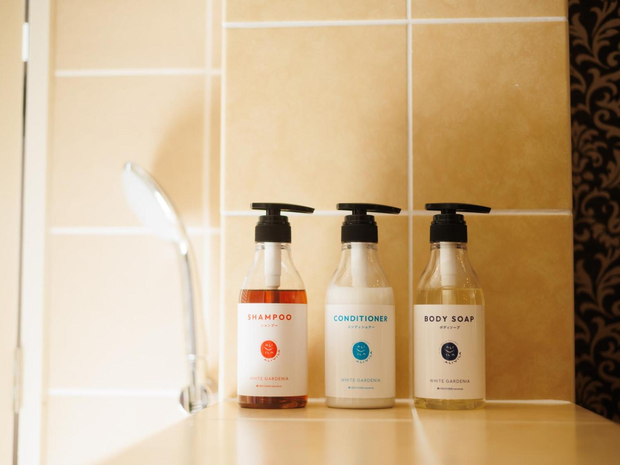 호텔 니코 알리빌라 요미탄 외부 사진 Shampoo, conditioner and body soap