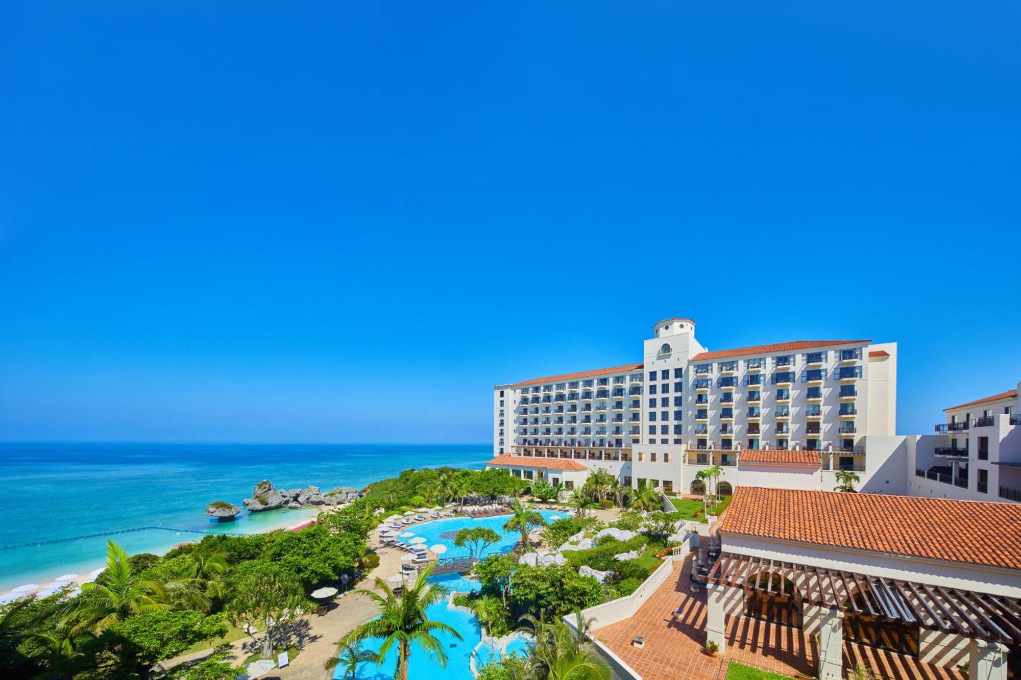 호텔 니코 알리빌라 요미탄 외부 사진 Hilton Okinawa
